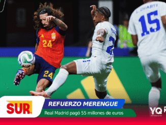 Soccer players clash for the ball during a match; bottom overlays read 'REFUERZO MERENGUE' and 'Real Madrid pagó 55 millones' with SUR logo nearby.