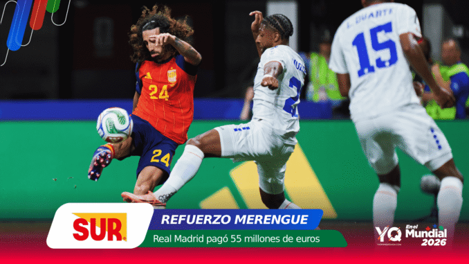 Soccer players clash for the ball during a match; bottom overlays read 'REFUERZO MERENGUE' and 'Real Madrid pagó 55 millones' with SUR logo nearby.