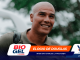 Smiling, bald man with a backpack outdoors, overlaid by bold promotional banners reading 'BIOGEL' and 'ELOGIO DE DOUGLAS' with 'YQ' branding in the corner.